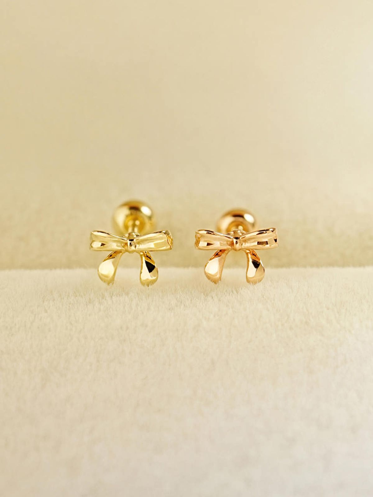 미니멀피어싱(MINIMALPIERCING) 14K 스윗 리본 피어싱 귀걸이