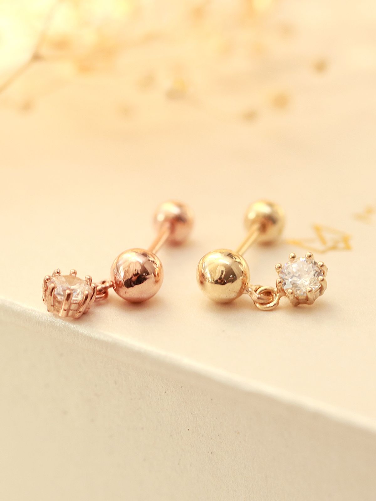 미니멀피어싱(MINIMALPIERCING) 14K 큐빅 볼 드롭 피어싱 귀걸이