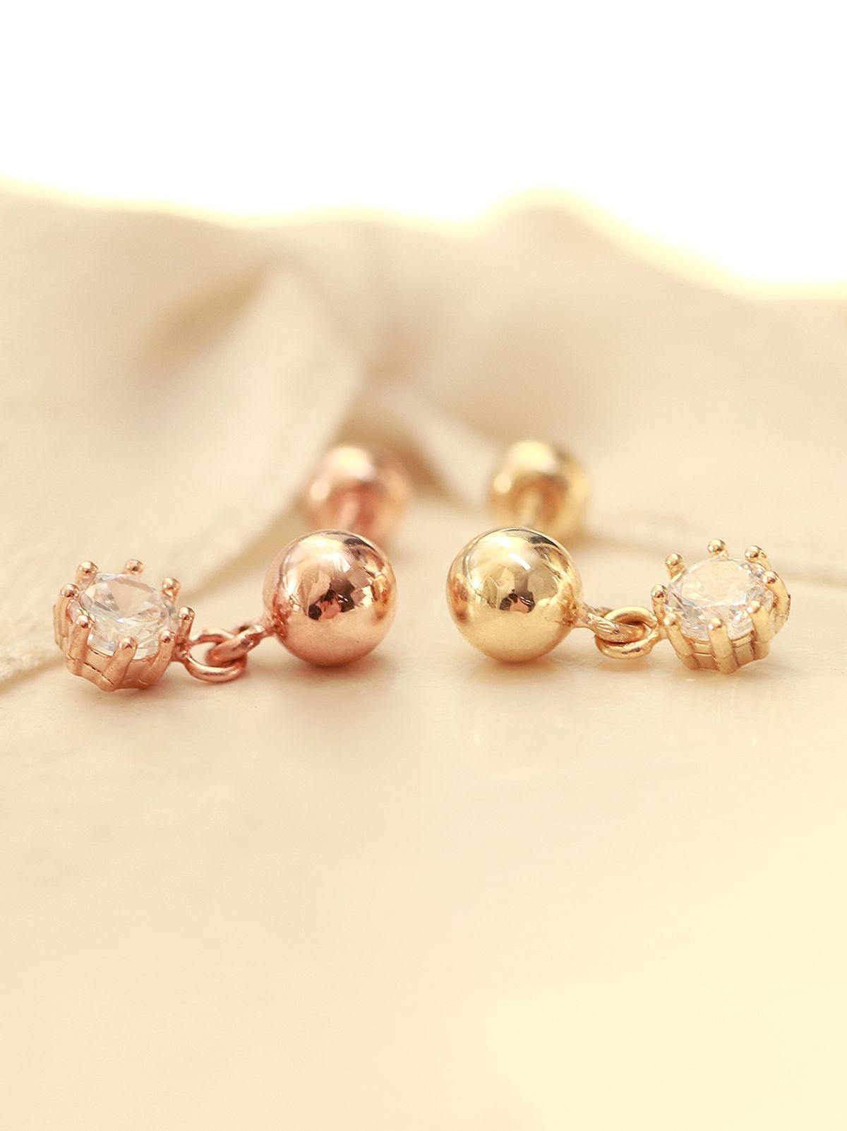 미니멀피어싱(MINIMALPIERCING) 14K 큐빅 볼 드롭 피어싱 귀걸이