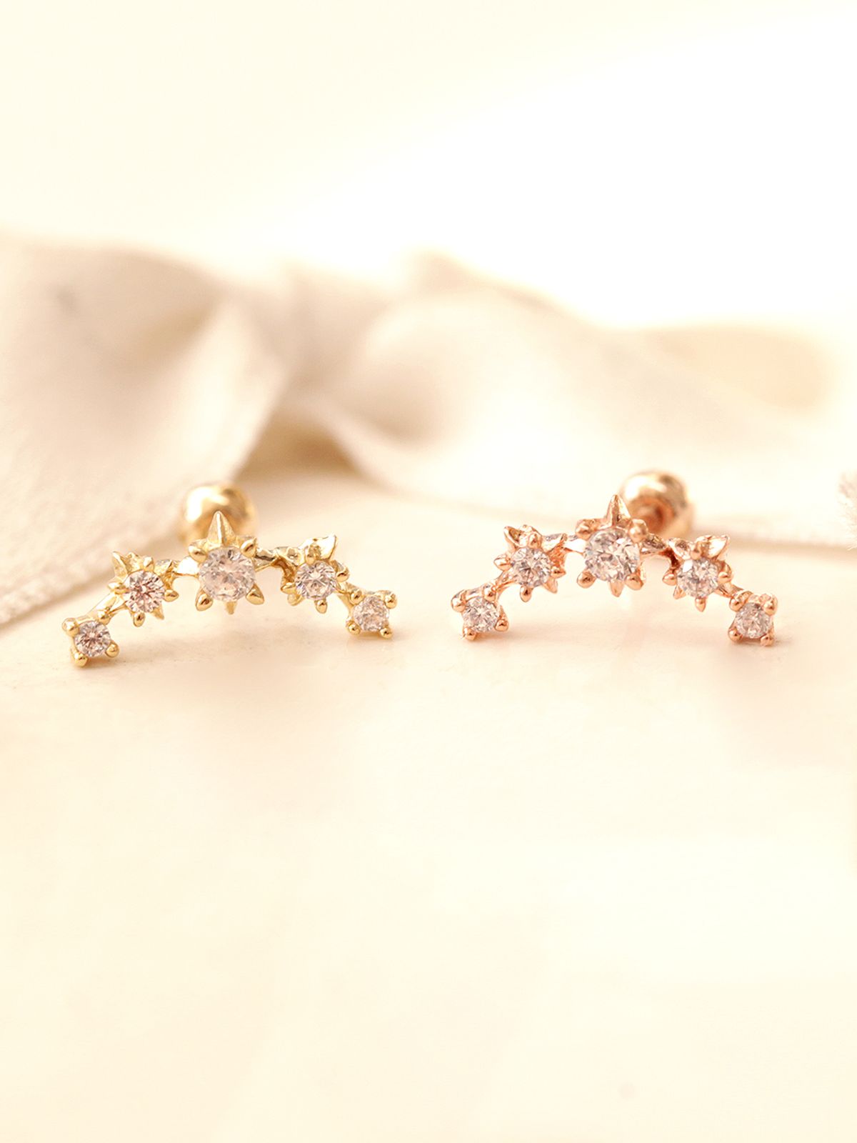 미니멀피어싱(MINIMALPIERCING) 14K 스터드 큐빅 커브 피어싱 귀걸이