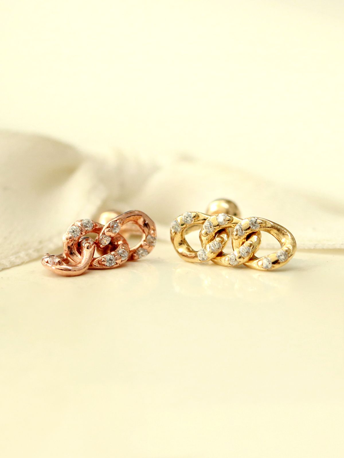 미니멀피어싱(MINIMALPIERCING) 14K 드롭 큐빅 체인 피어싱 귀걸이
