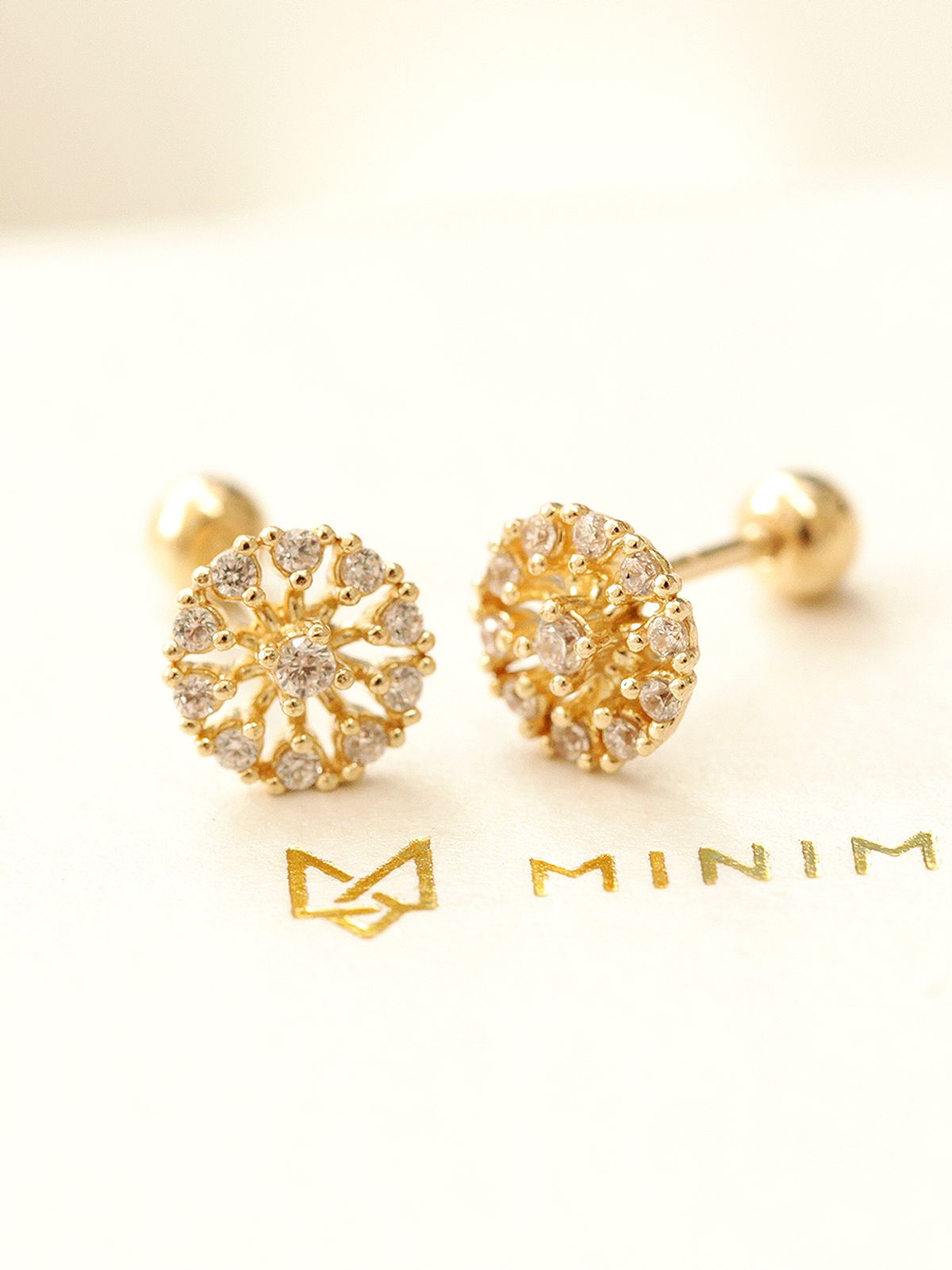 미니멀피어싱(MINIMALPIERCING) 14K 블링 스노우 큐빅 피어싱 귀걸이