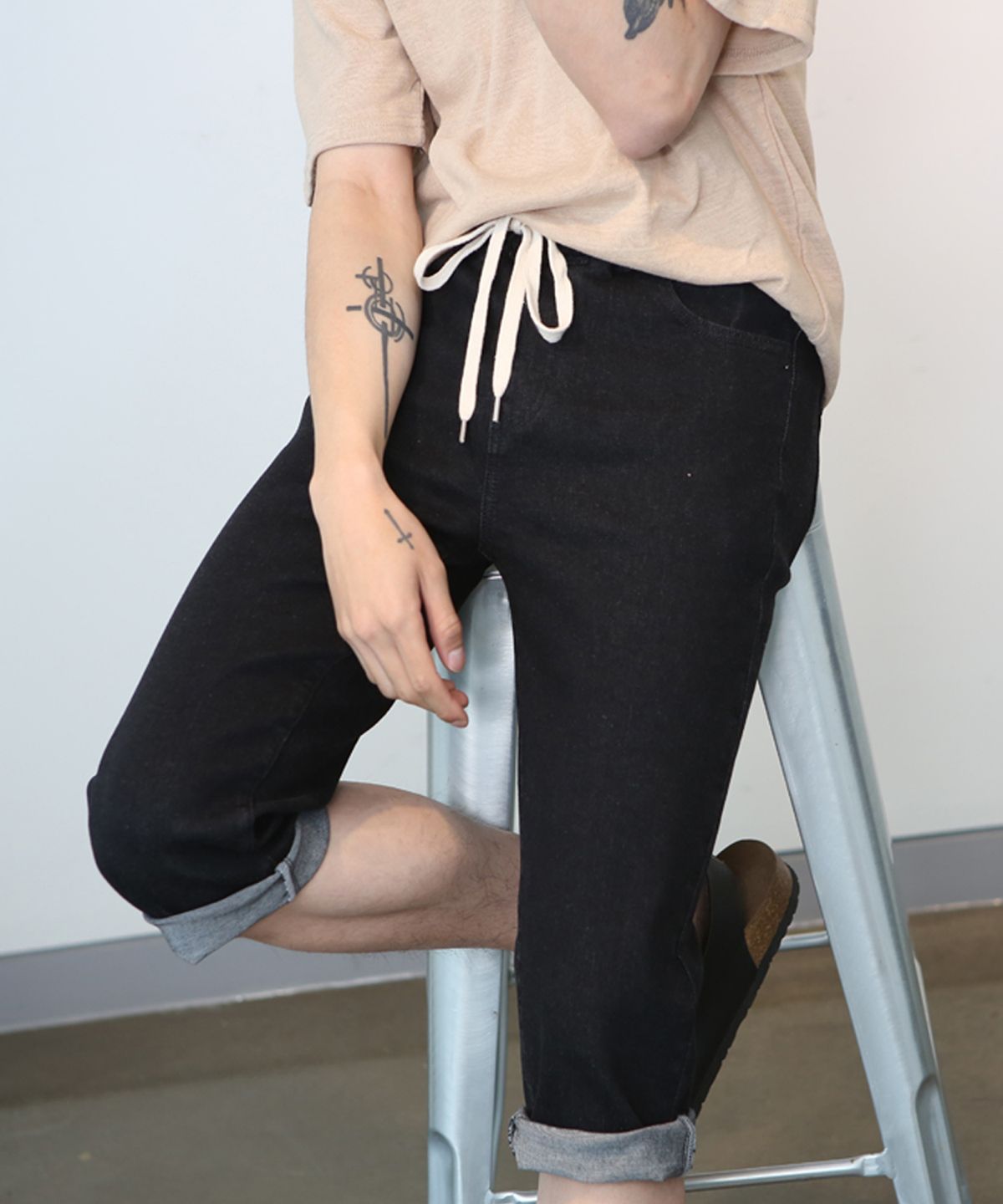 지크립(GCLIP) 스트링 밴딩 7부 데님 반바지