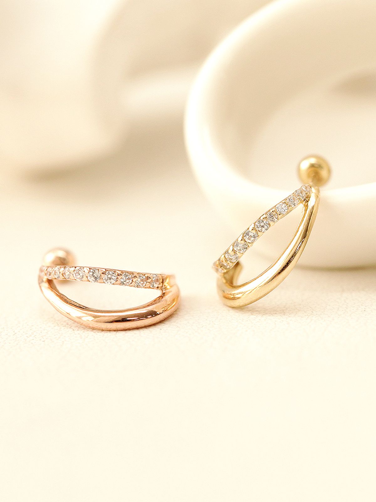 미니멀피어싱(MINIMALPIERCING) 14K 두줄 하프 큐빅 커브 링 피어싱 귀걸이