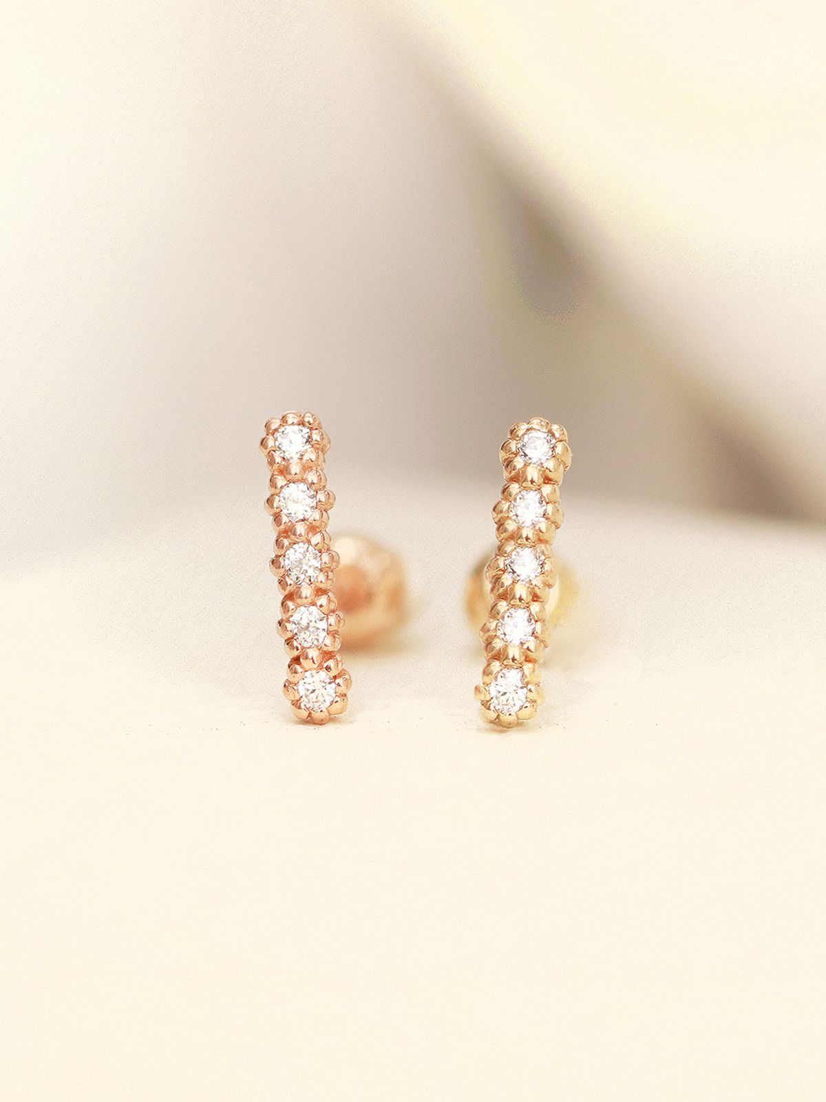 미니멀피어싱(MINIMALPIERCING) 14K 버블 큐빅 스틱바 피어싱 귀걸이