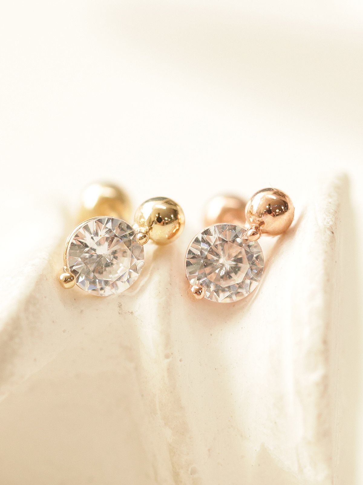 미니멀피어싱(MINIMALPIERCING) 14K 포인트 큐빅 미니 볼 피어싱 귀걸이