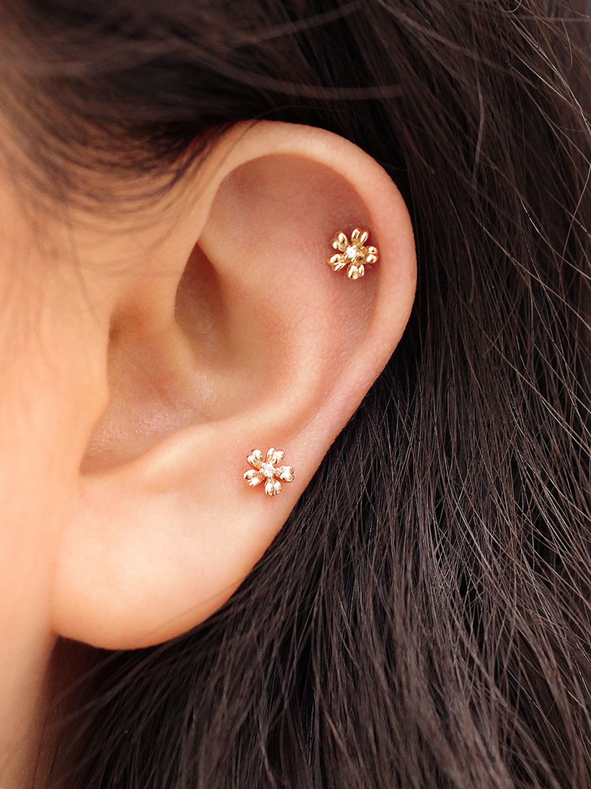 미니멀피어싱(MINIMALPIERCING) 14K 미니 큐빅 꽃잎 플라워 피어싱 귀걸이