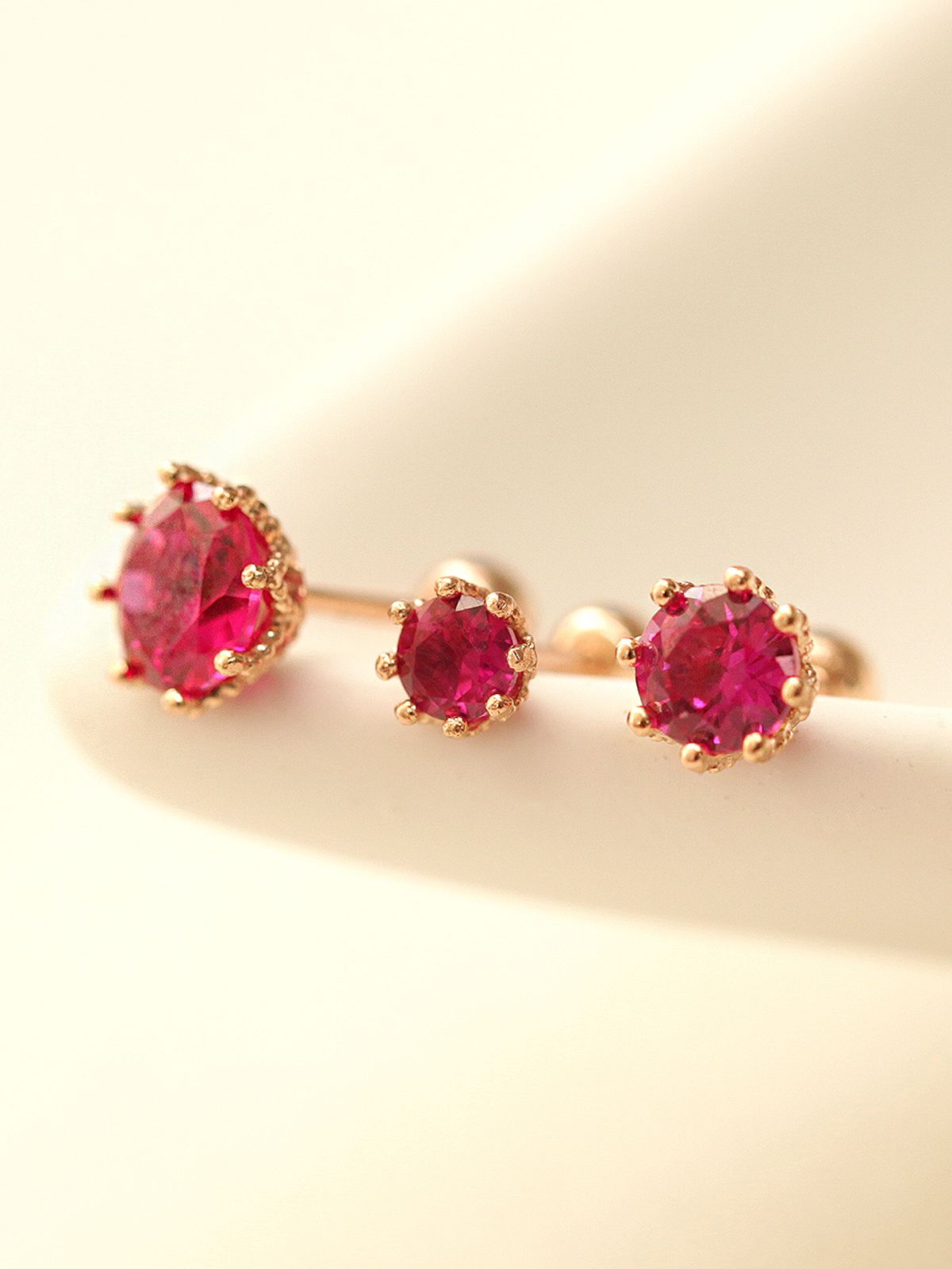 미니멀피어싱(MINIMALPIERCING) 14K 크라운 큐빅 피어싱 귀걸이