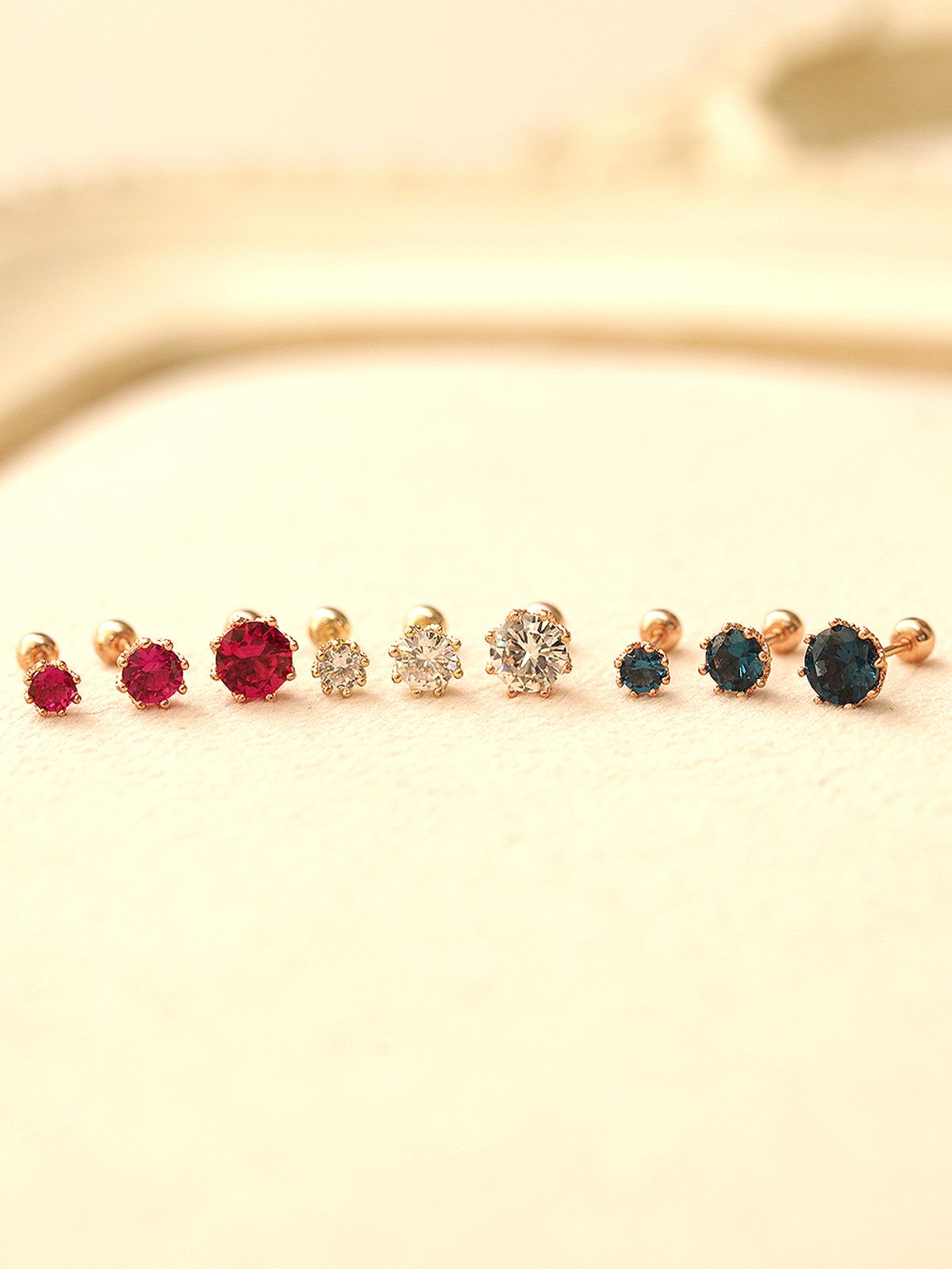 미니멀피어싱(MINIMALPIERCING) 14K 크라운 큐빅 피어싱 귀걸이