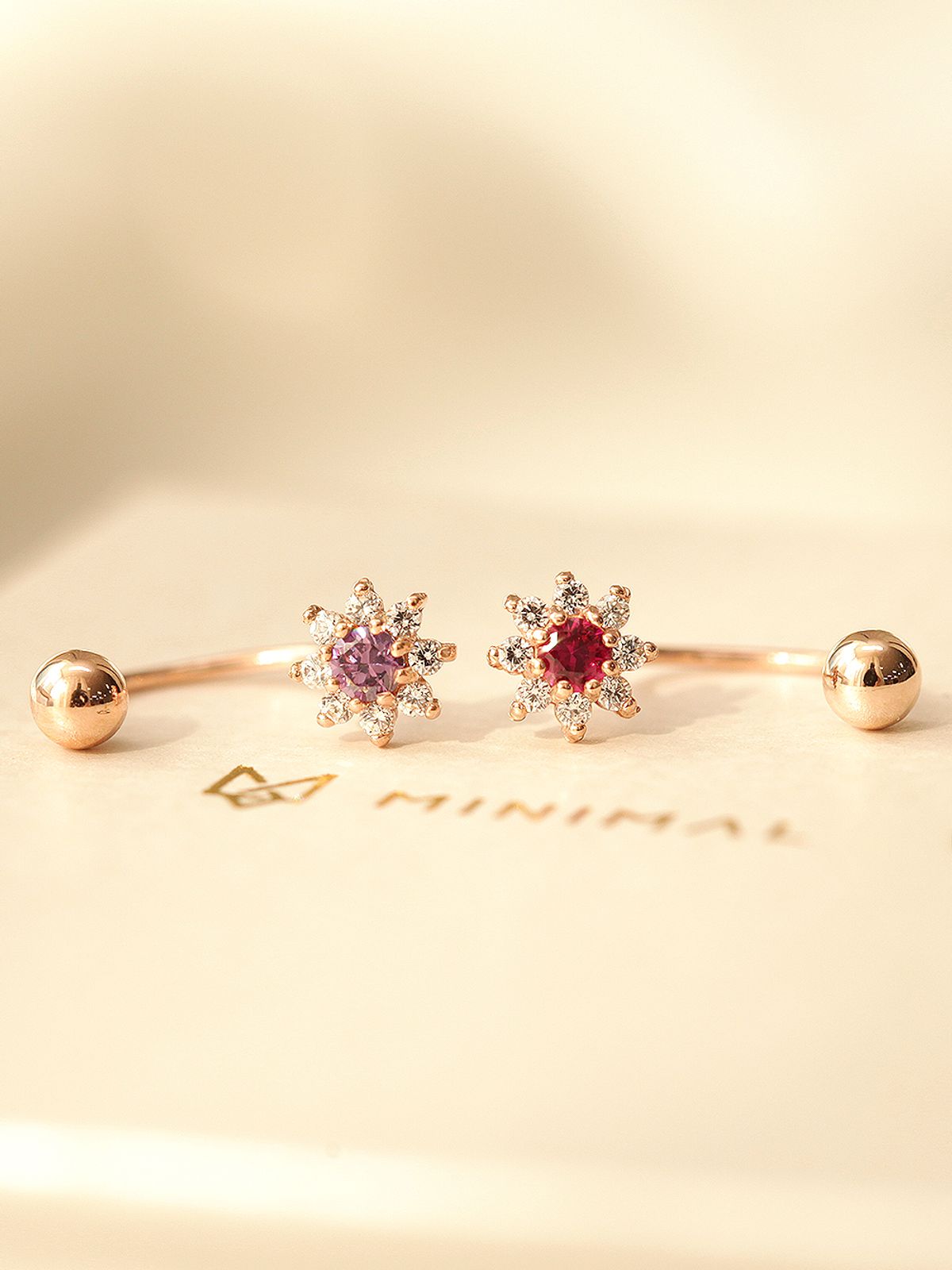 미니멀피어싱(MINIMALPIERCING) 14K 미니 썬플라워 커브 링 피어싱 귀걸이