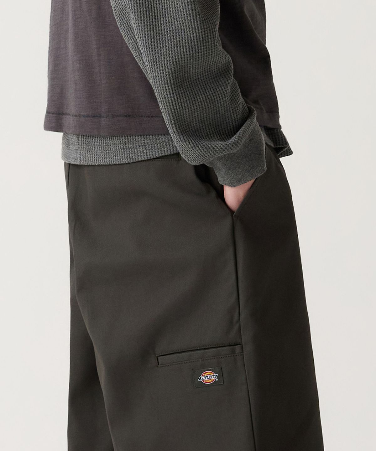 디키즈(DICKIES) 42283 루즈핏 워크쇼츠 Olive Green