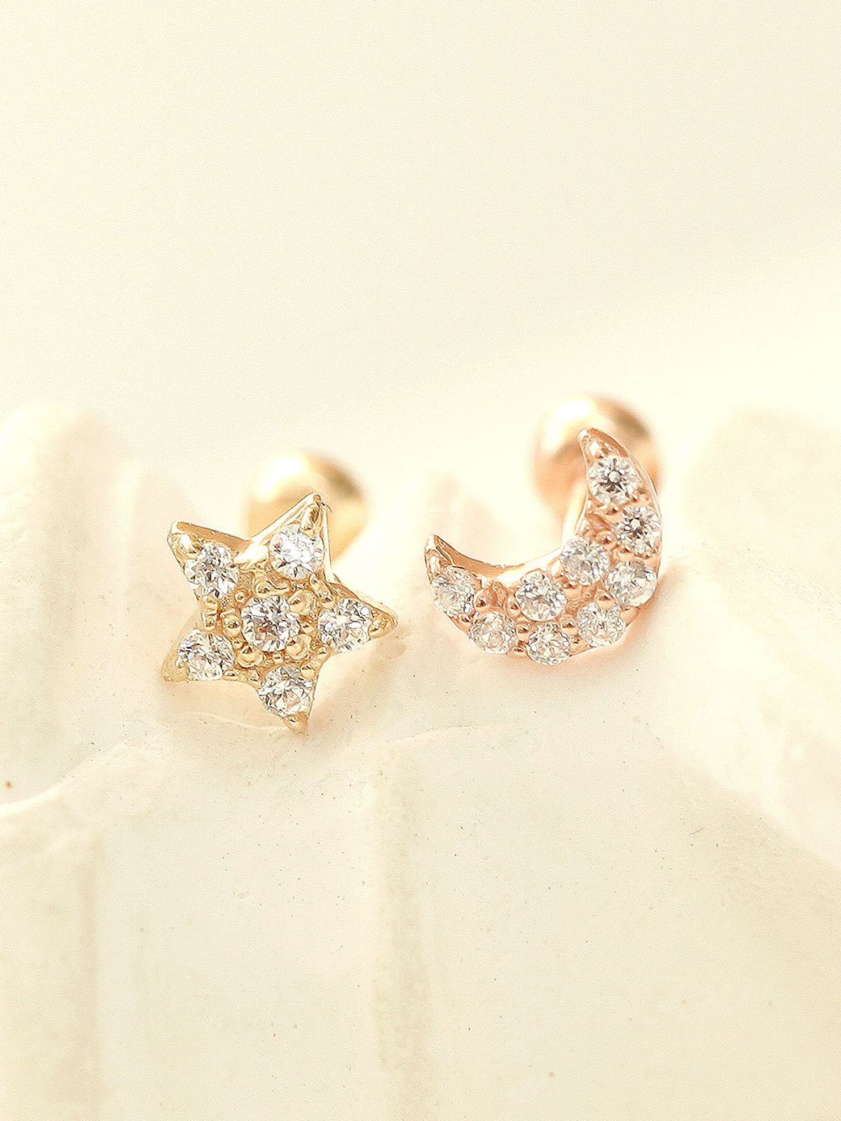 미니멀피어싱(MINIMALPIERCING) 14K 미니 통통 큐빅 달 별 피어싱 귀걸이