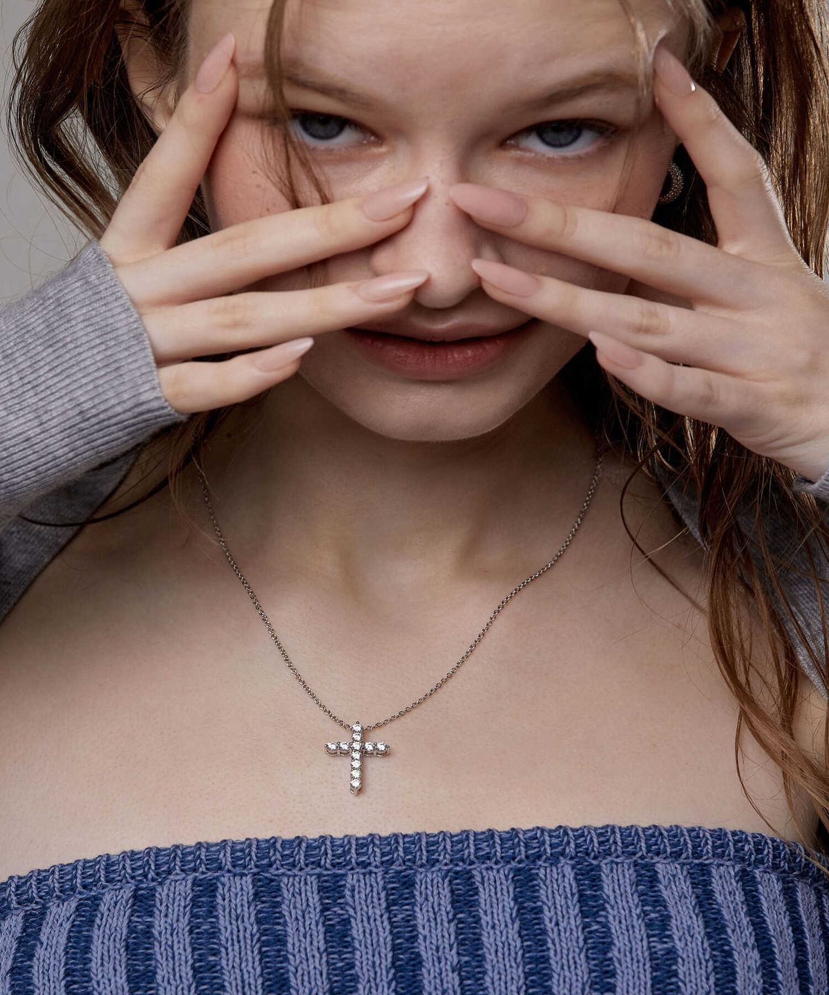 아논(ANON) Cross Necklace
