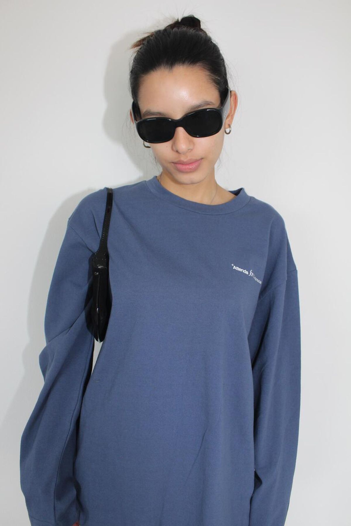 어텐즈(ATTENDS) Basic Long Sleeve Tee Shirt (Washing Blue)