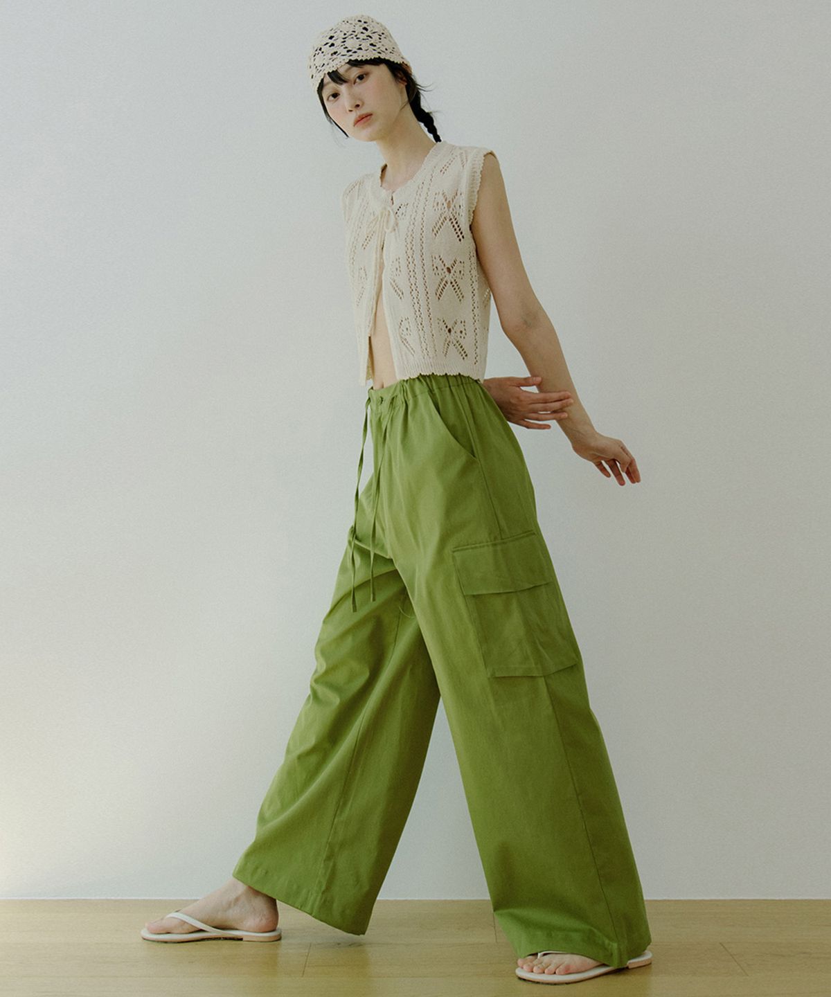 리올그(REORG) WOI CROCHET VEST BEIGE