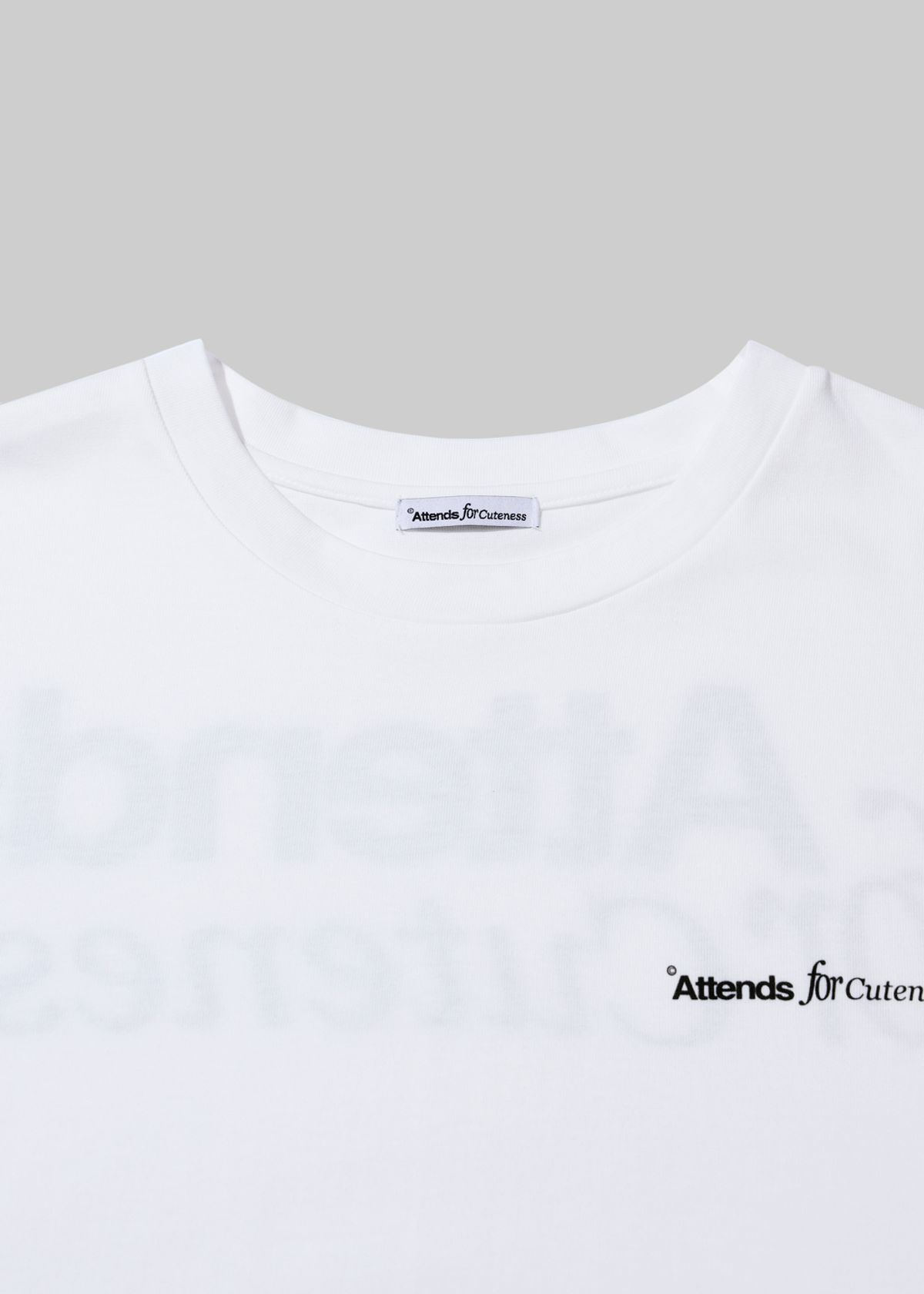 어텐즈(ATTENDS) White Long Sleeveless Tee Shirt