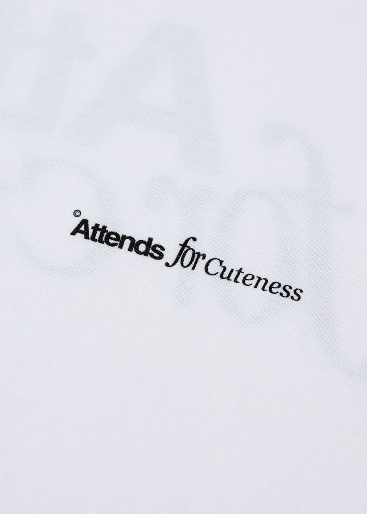 어텐즈(ATTENDS) White Long Sleeveless Tee Shirt