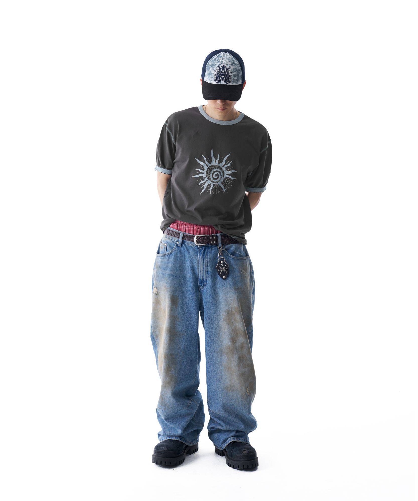 【AAKAM】Cracked Sun Ringer Top ★男女兼用★追跡付 MUSINSA | AAKAM Cracked Sun Ringer Top (Dark Gray)