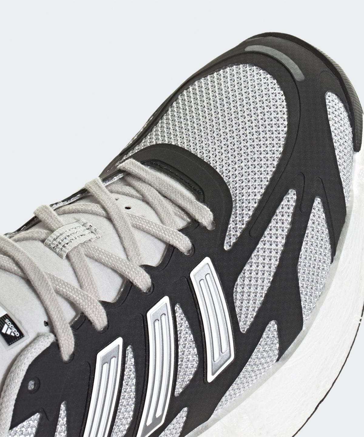 아디다스(ADIDAS) 아디제로 아루쿠 - 블랙:클라우드화이트 / JI3555
