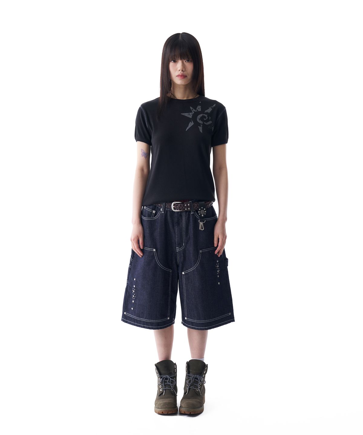 아캄(AAKAM) Studded Double Knee Bermuda Denim Pants (Dark Blue)