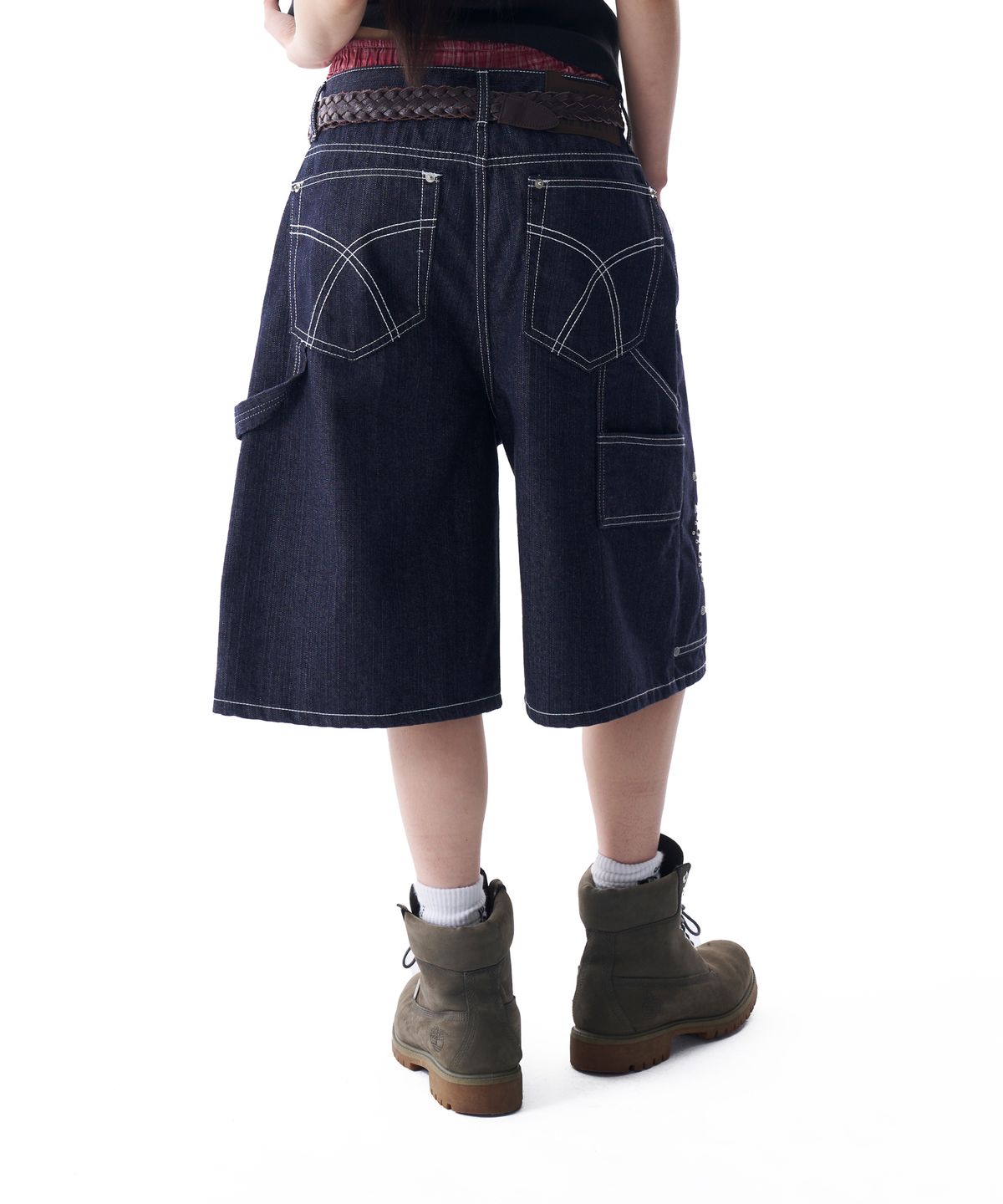 아캄(AAKAM) Studded Double Knee Bermuda Denim Pants (Dark Blue)