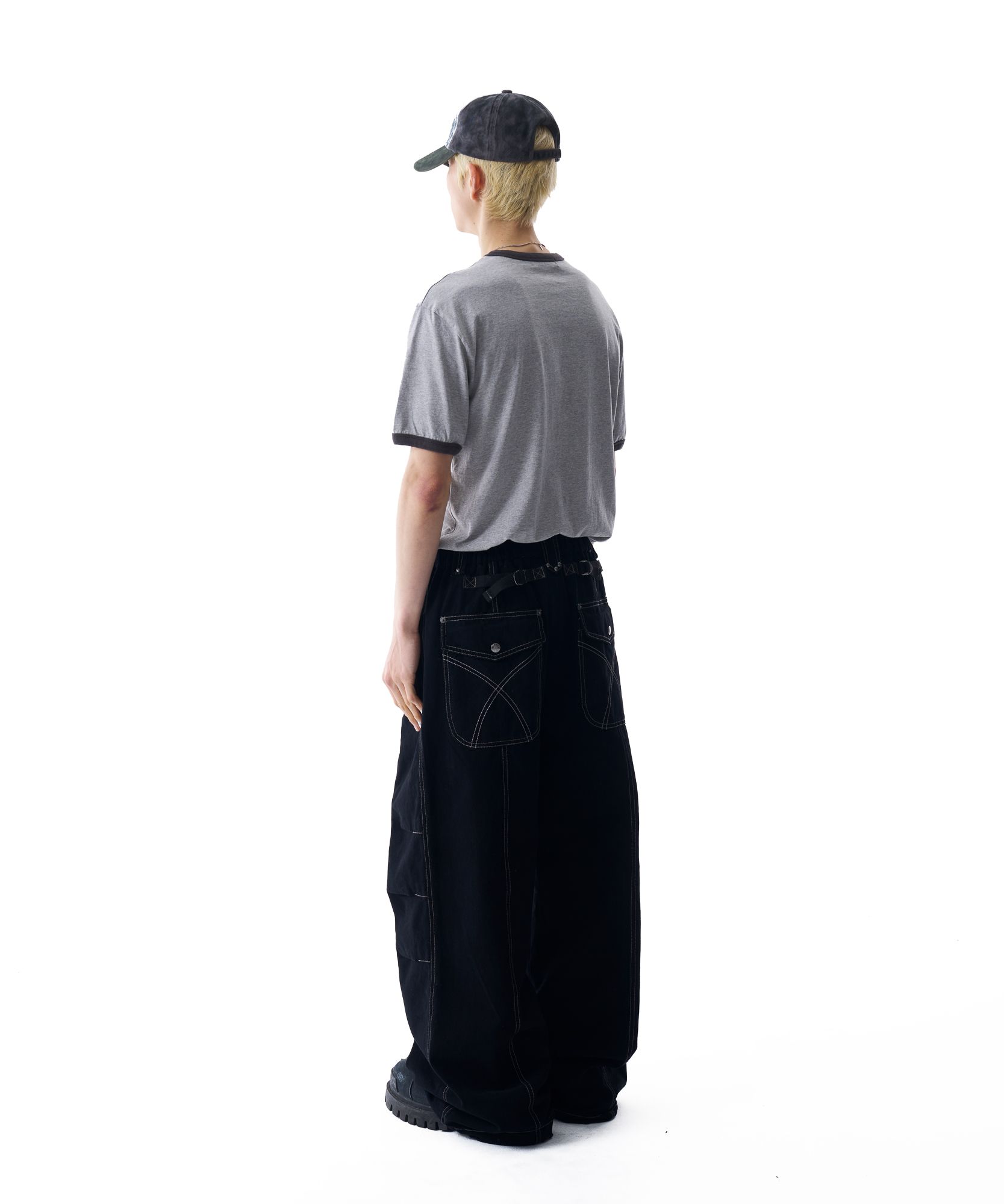 ★韓国人気★MIAE★Stud cotton pants MUSINSA公式 | AAKAM Knee Pin-tuck Studded Cotton Pants (Black)