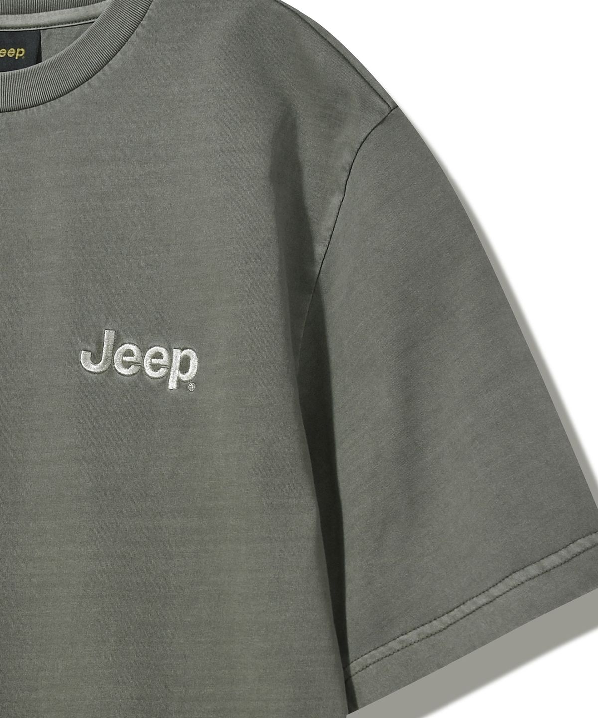 지프(JEEP) 피그먼트 M-Logo 그래픽 반팔티 (JQ5TSU673KH)