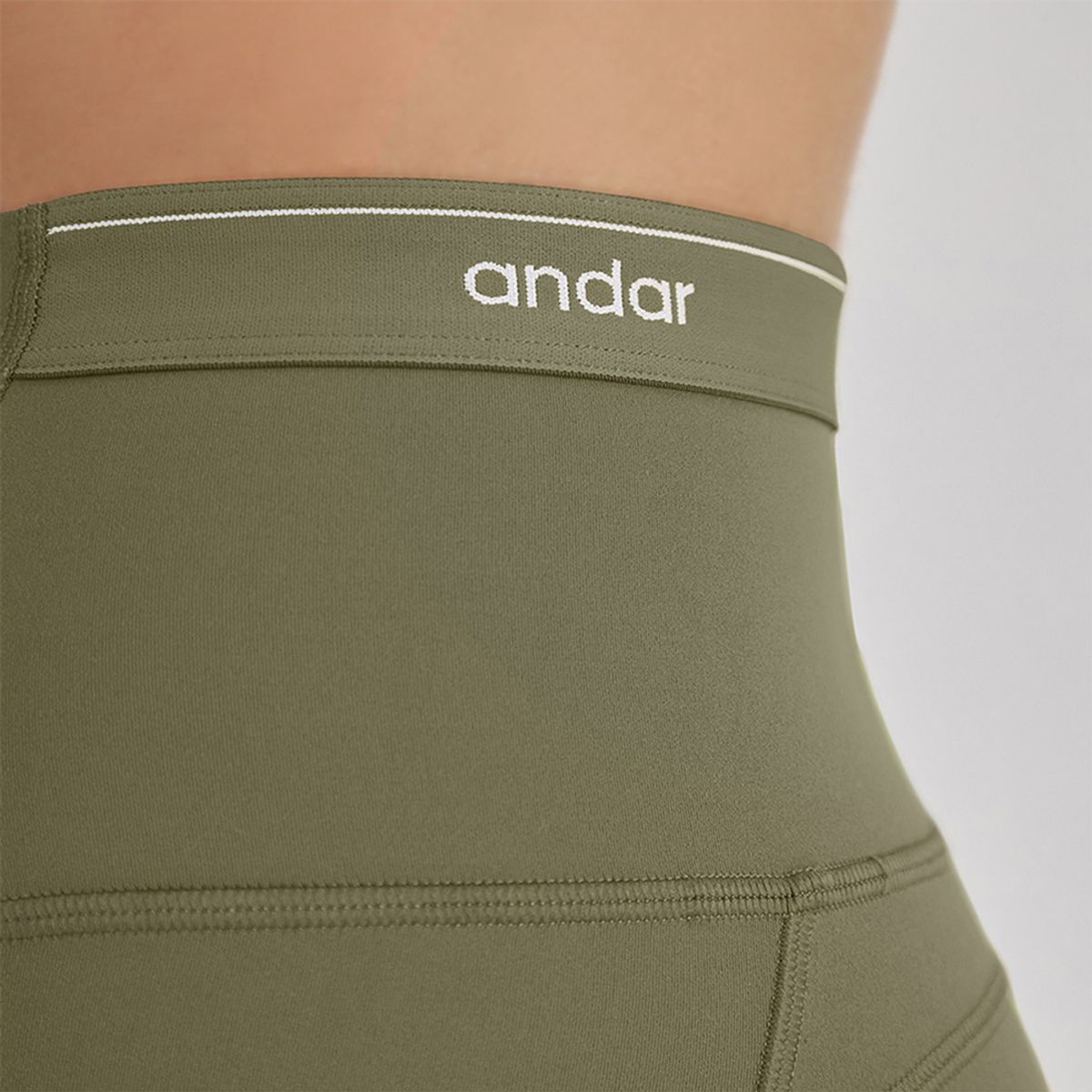 안다르(ANDAR) 에어쿨링 바이커 4부 레깅스