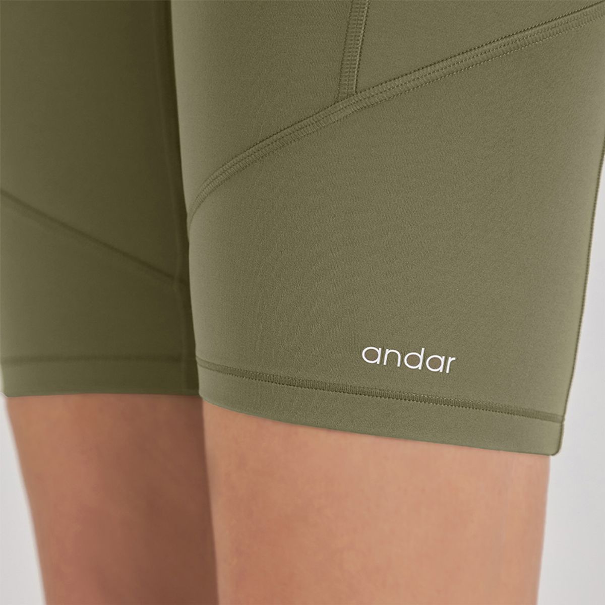 안다르(ANDAR) 에어쿨링 바이커 4부 레깅스