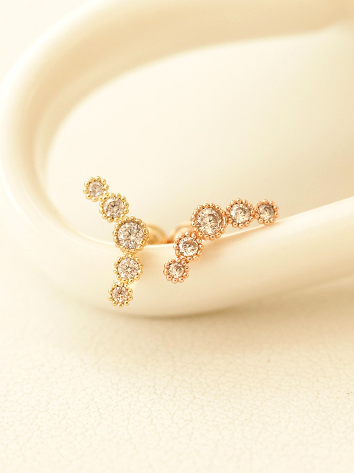 미니멀피어싱(MINIMALPIERCING) 14K 엔틱 버블 큐빅 커브 피어싱 귀걸이