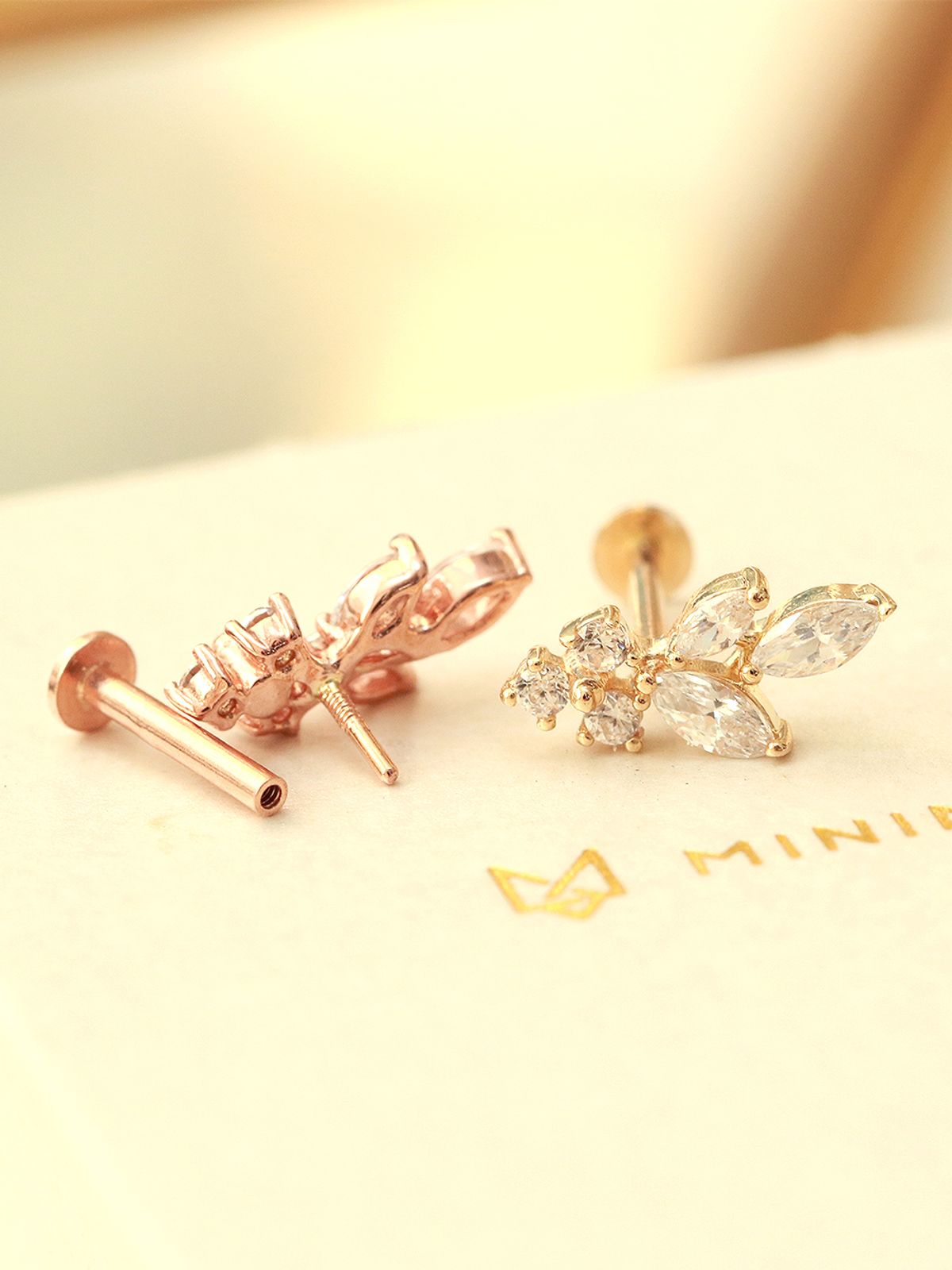 미니멀피어싱(MINIMALPIERCING) 14K 인터널 블링 커브 리프 라블렛 피어싱