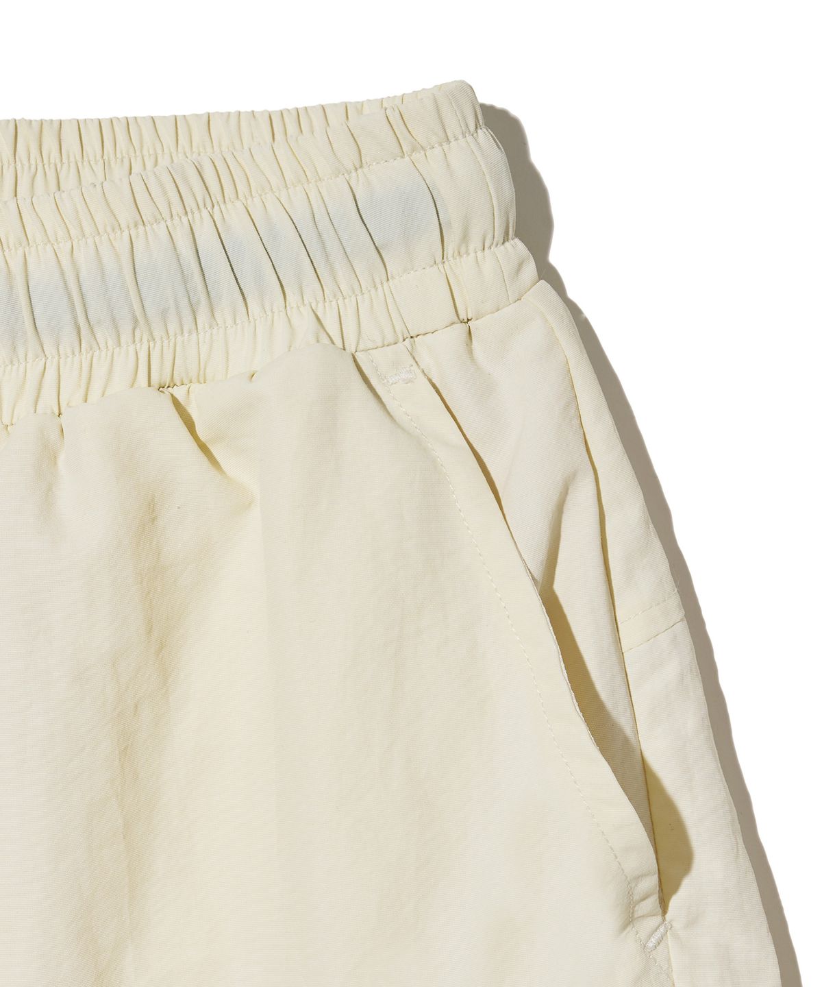 브라운브레스 키즈(BROWNBREATH KIDS) KIDS NYLON UTILITY SHORTS - CREAM