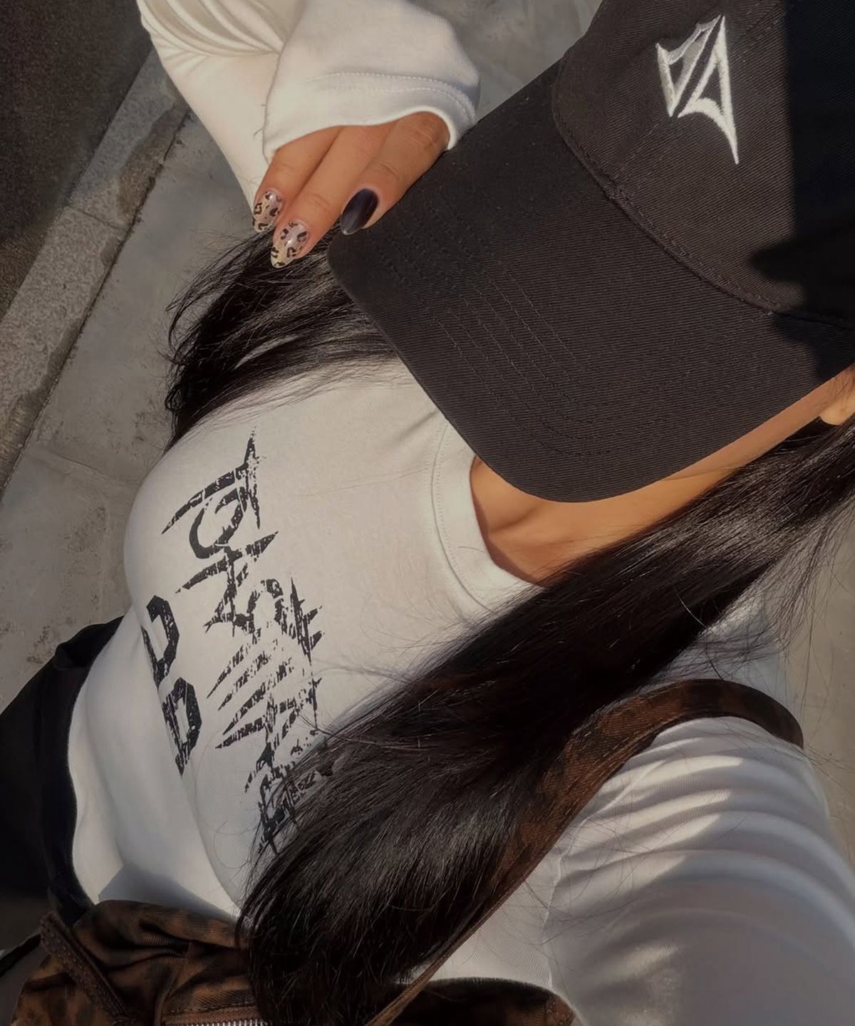 베트랙트(BATTRACT) 딥핏 심볼 로고 볼캡 블랙