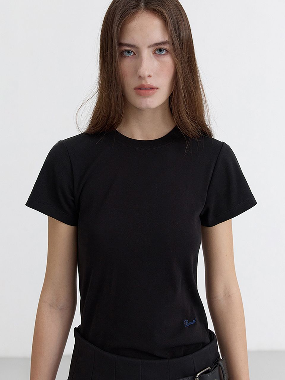 Dunst ♥ CURVED HEM SLIM-FIT TOP /追跡付 MUSINSA公式 | DUNST FOR WOMEN CURVED HEM SLIM-FIT