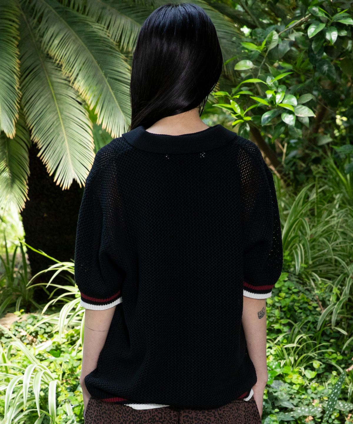 글랙(GLACK) GNT059 스트라이프 립 크로셰 반팔 니트 (BLACK)