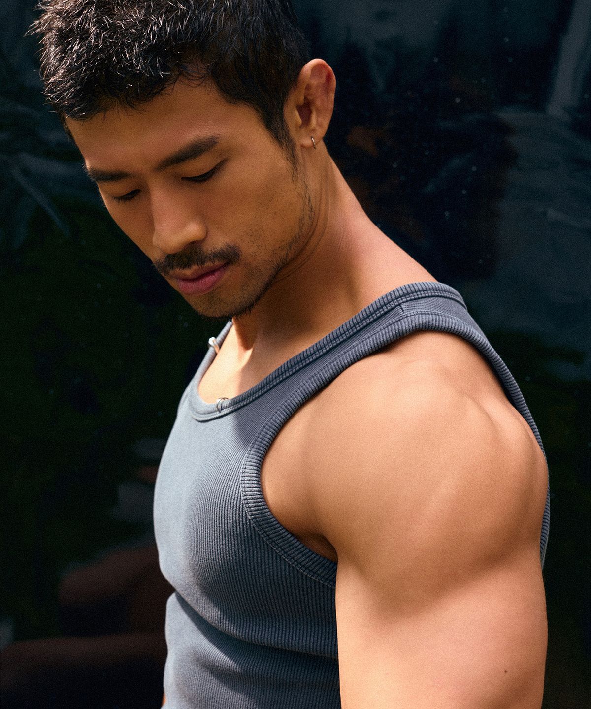 51퍼센트(51PERCENT) Piercing sleeveless - Washed grey