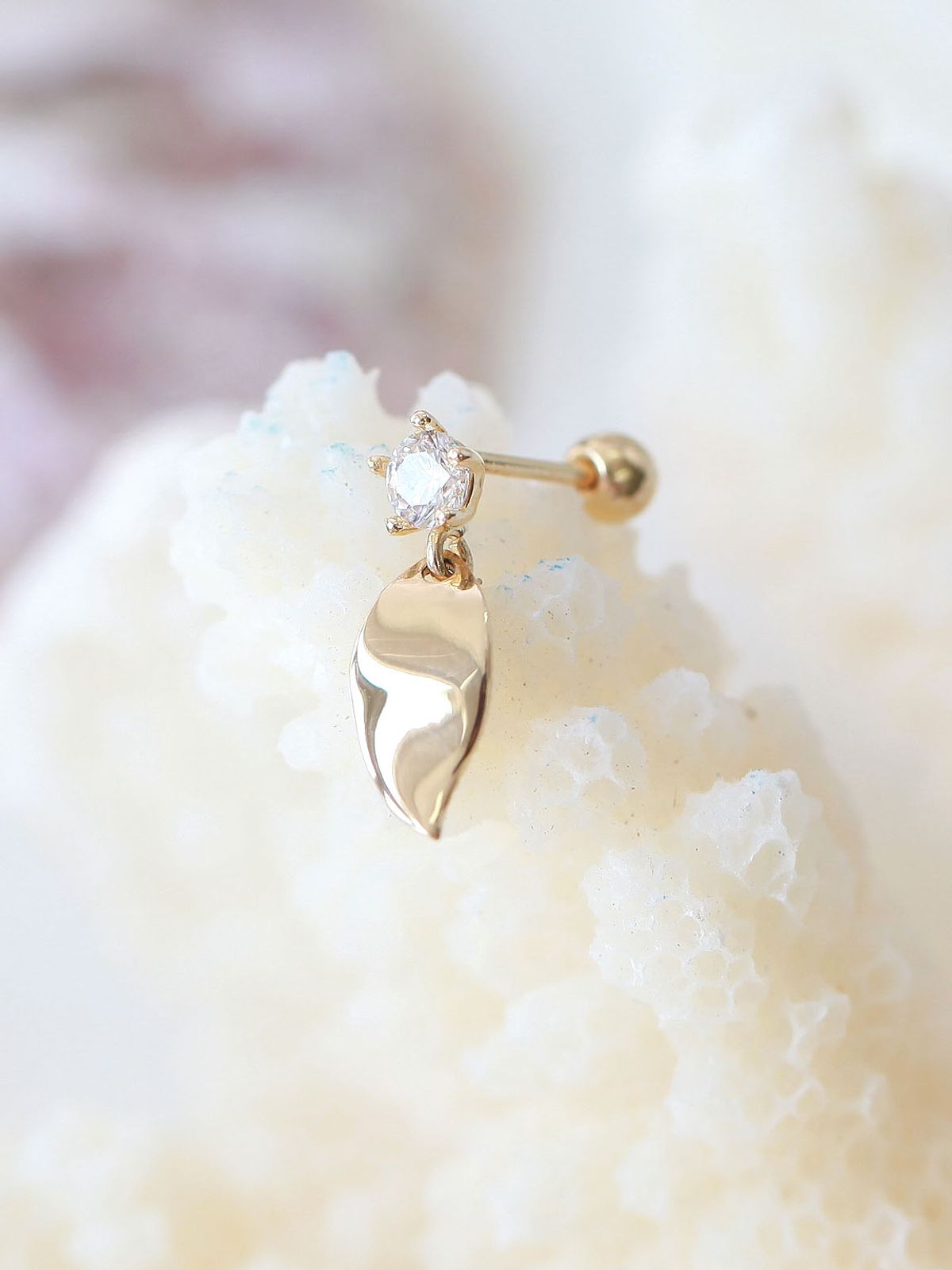 미니멀피어싱(MINIMALPIERCING) 14k 리프 드롭 피어싱 귀걸이