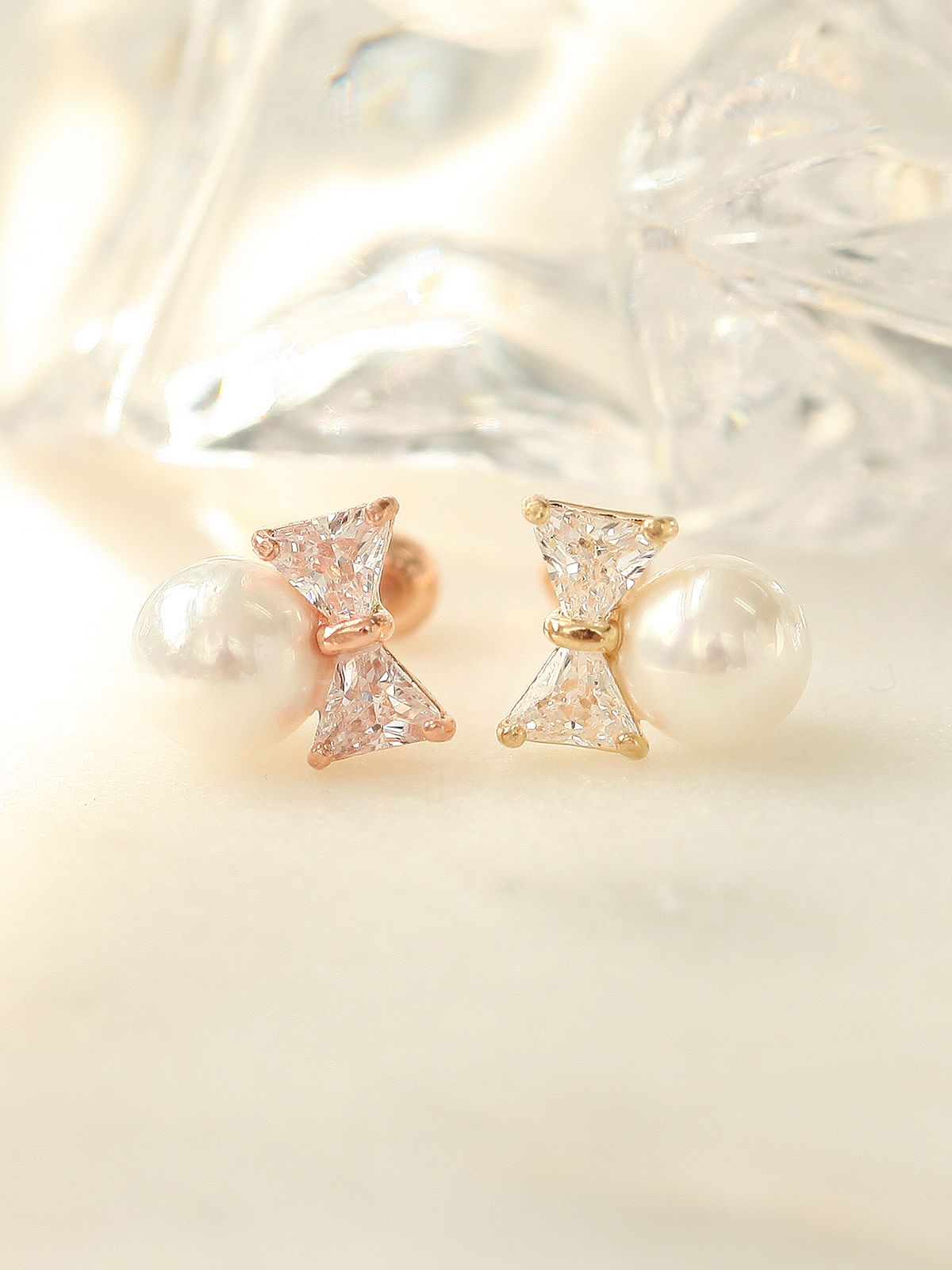 미니멀피어싱(MINIMALPIERCING) 14K 큐빅 리본 진주 피어싱 귀걸이