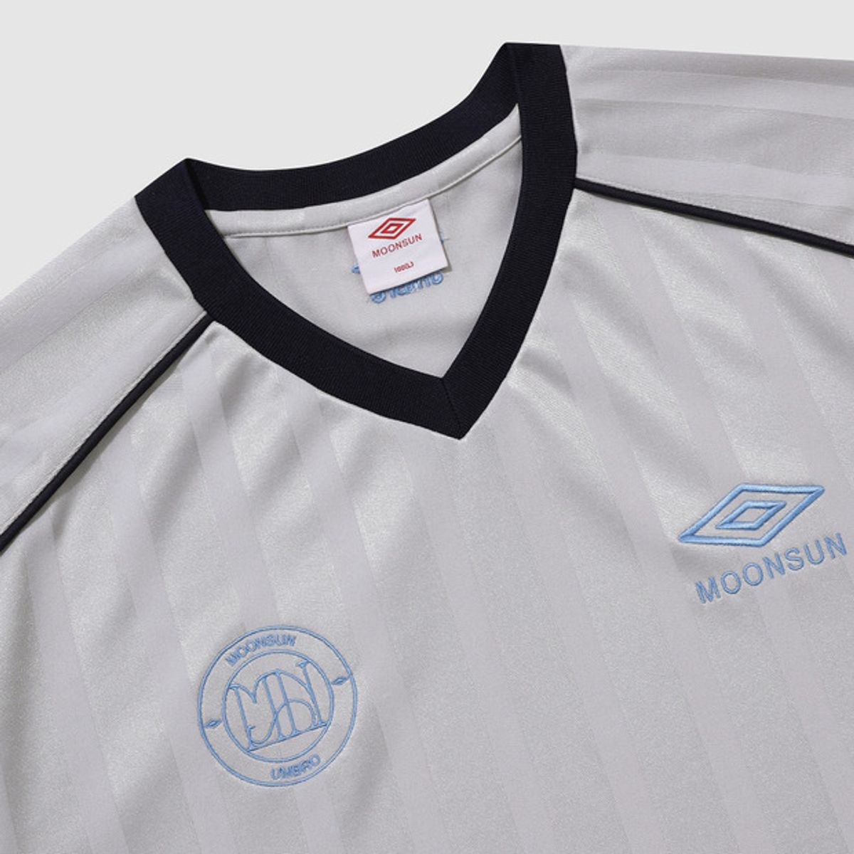 엄브로(UMBRO) [UMBRO X MOONSUN] 게임 셔츠 실버(UQ221CRJ41)