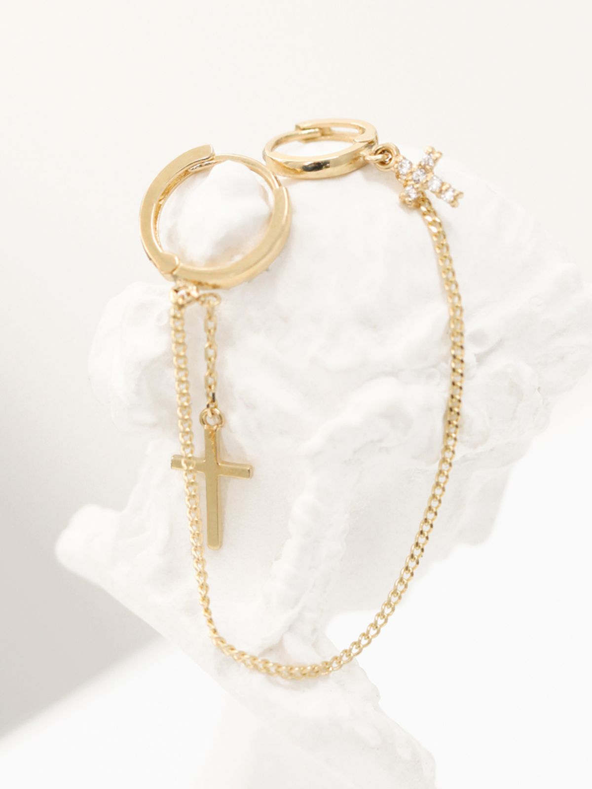 미니멀피어싱(MINIMALPIERCING) 14K 십자가 투 링 레이어드 드롭 귀걸이