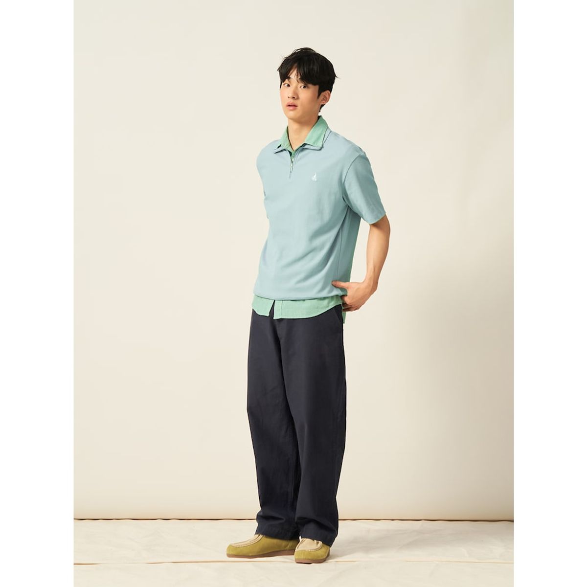 빈폴 멘(BEANPOLE MEN) 강연 밀라노 하프집업 스웨트 반소매 티셔츠  라이트 그린 (BC5442C19L)