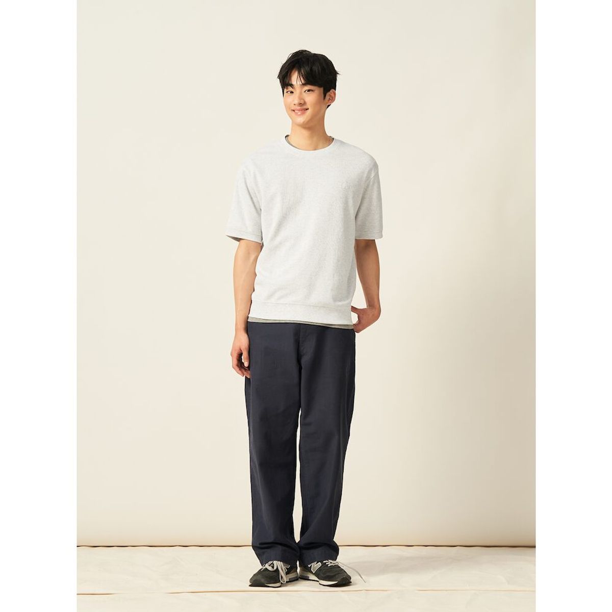 빈폴 멘(BEANPOLE MEN) 반소매 스웨트 셔츠  라이트 그레이