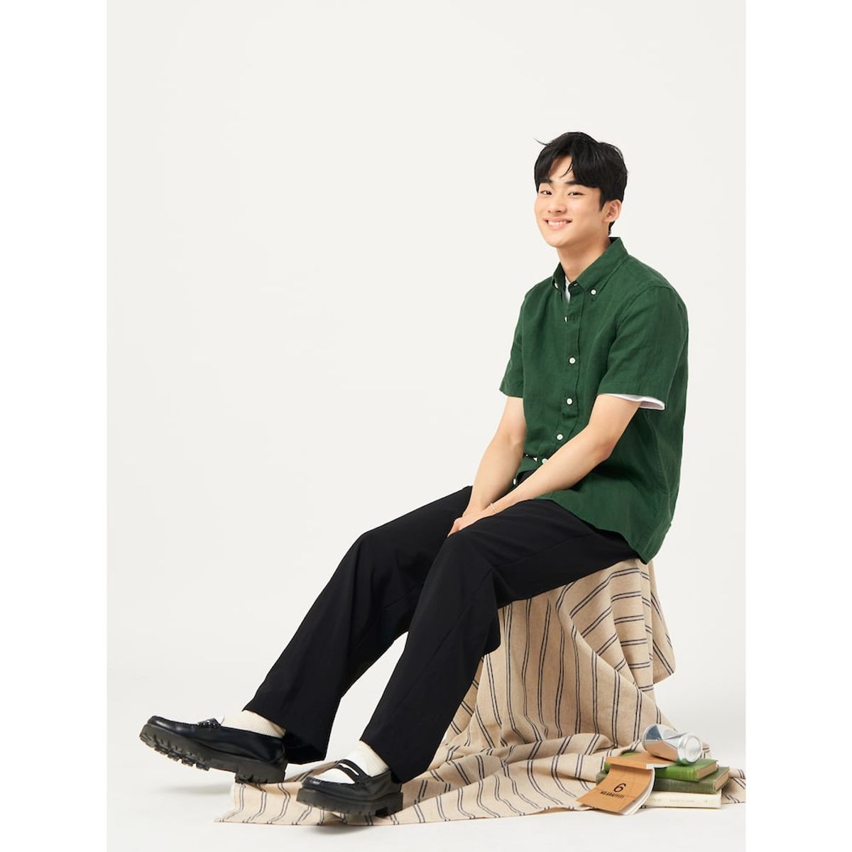 빈폴 멘(BEANPOLE MEN) 리넨 솔리드 반소매 셔츠  그린