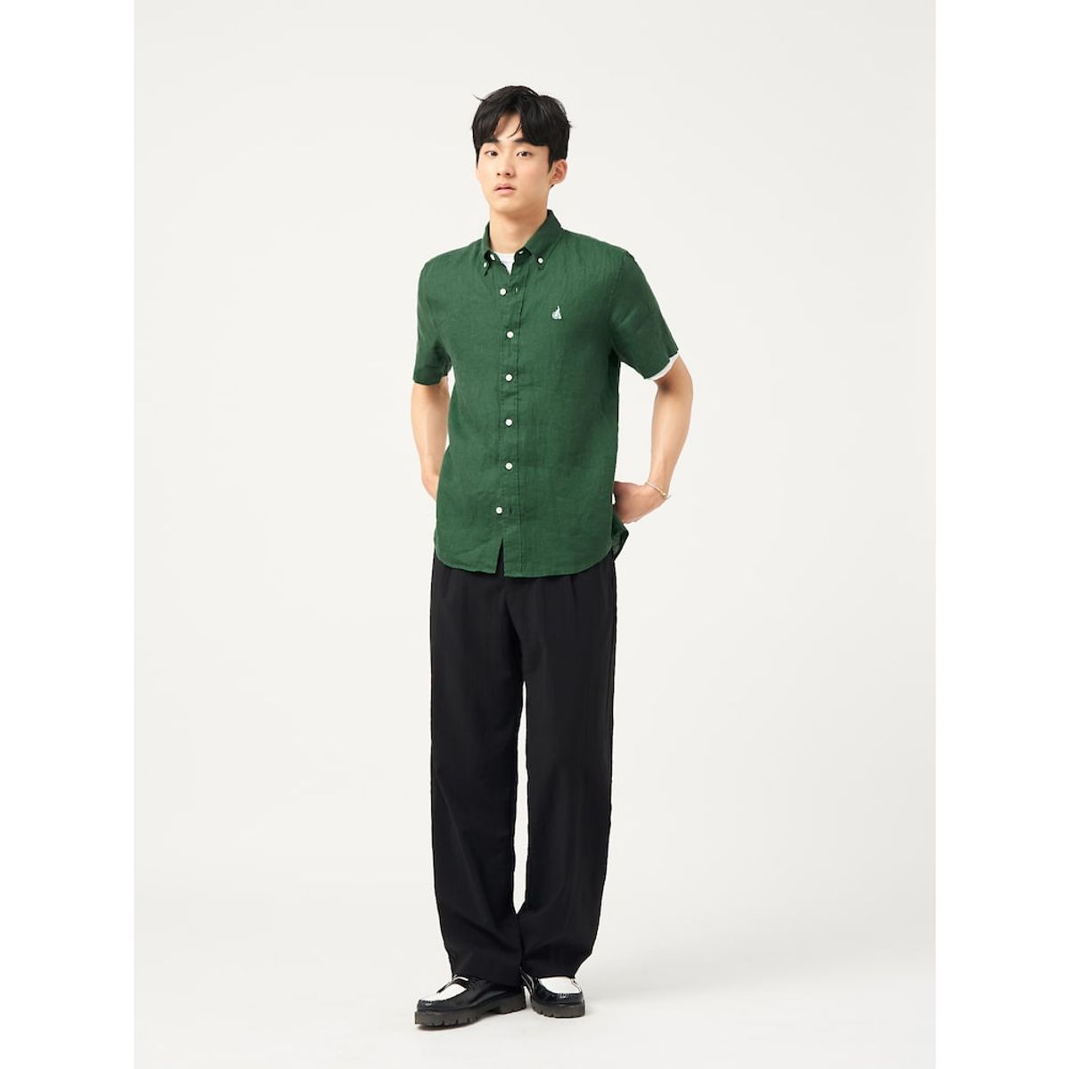 빈폴 멘(BEANPOLE MEN) 리넨 솔리드 반소매 셔츠  그린