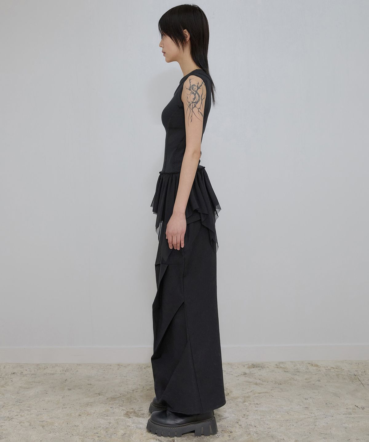 플레어업(FLAREUP) Layered Lace Frill Sleeveless (FL-157_Black)