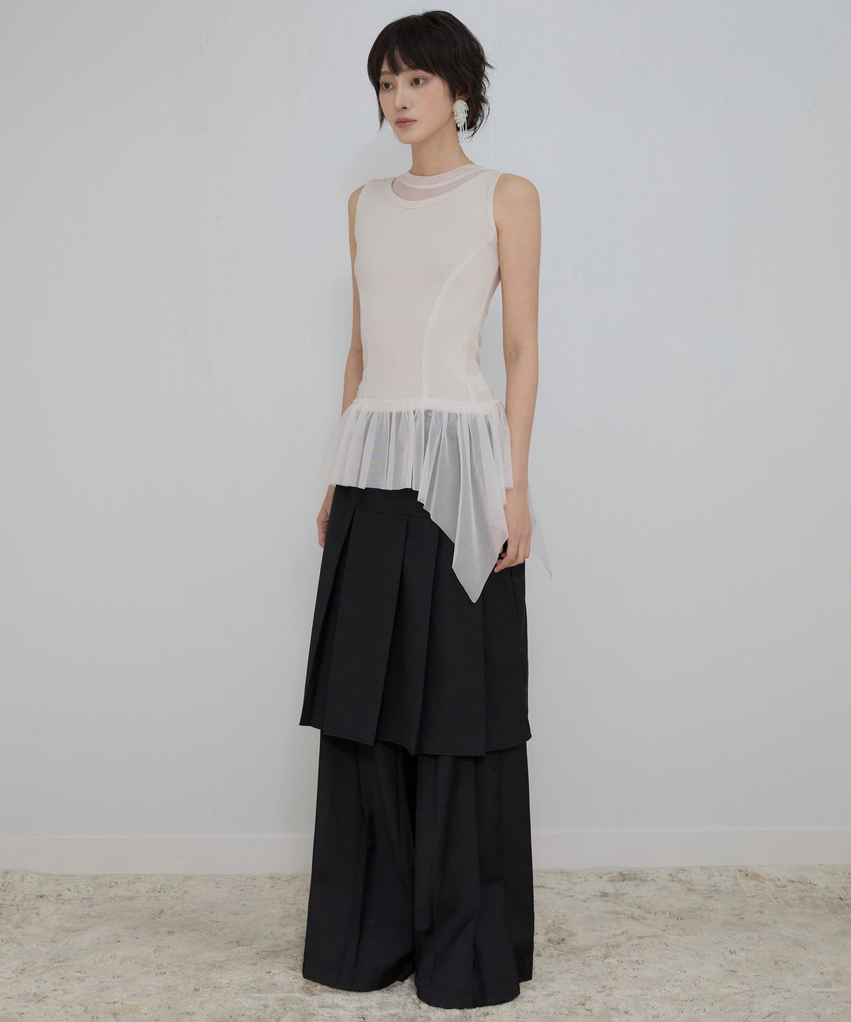 플레어업(FLAREUP) Layered Lace Frill Sleeveless (FL-157_Cream)