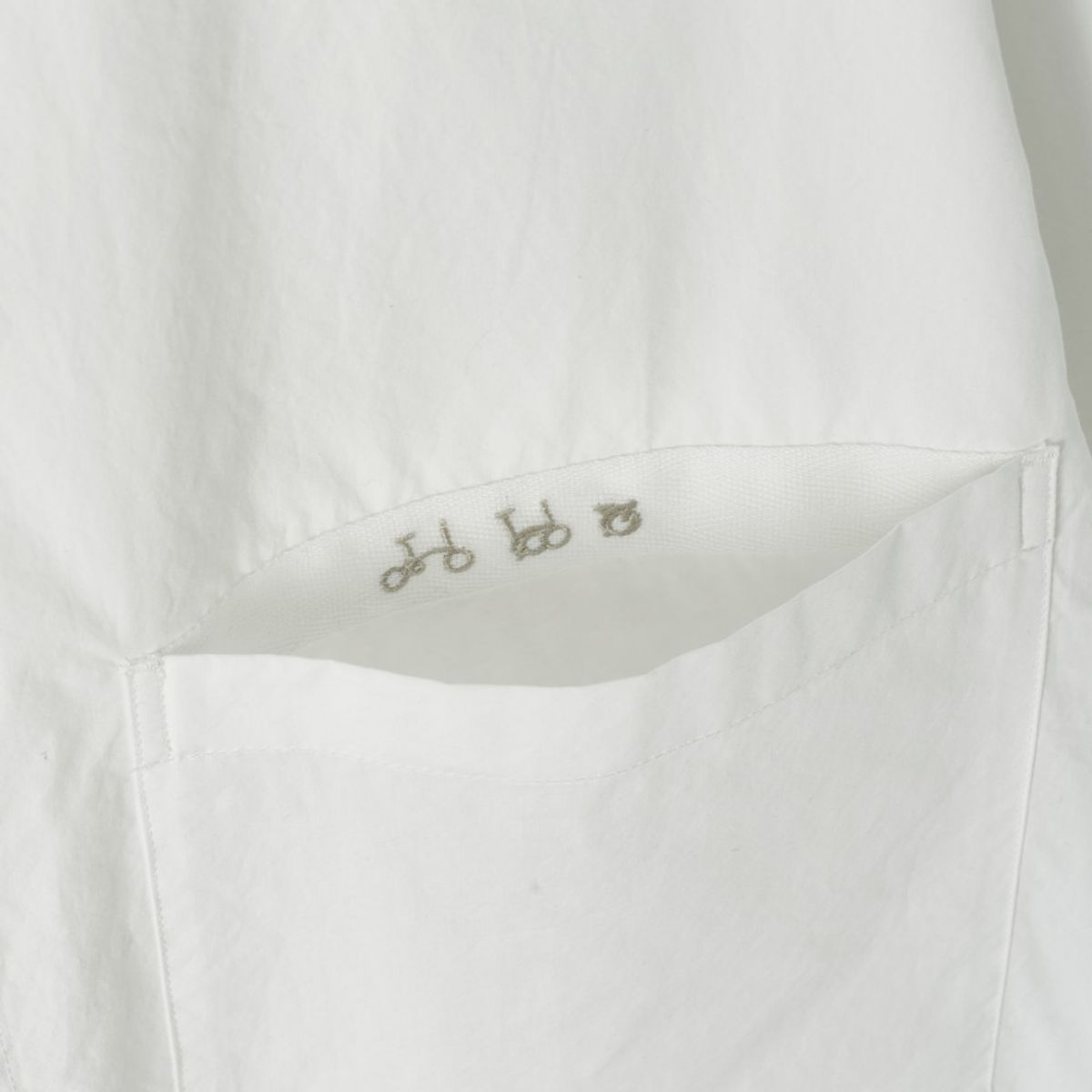 브롬톤 런던(BROMPTON LONDON) BIOWASHED HALF SLEEVE SHIRT - WHITE (P252MSH433)