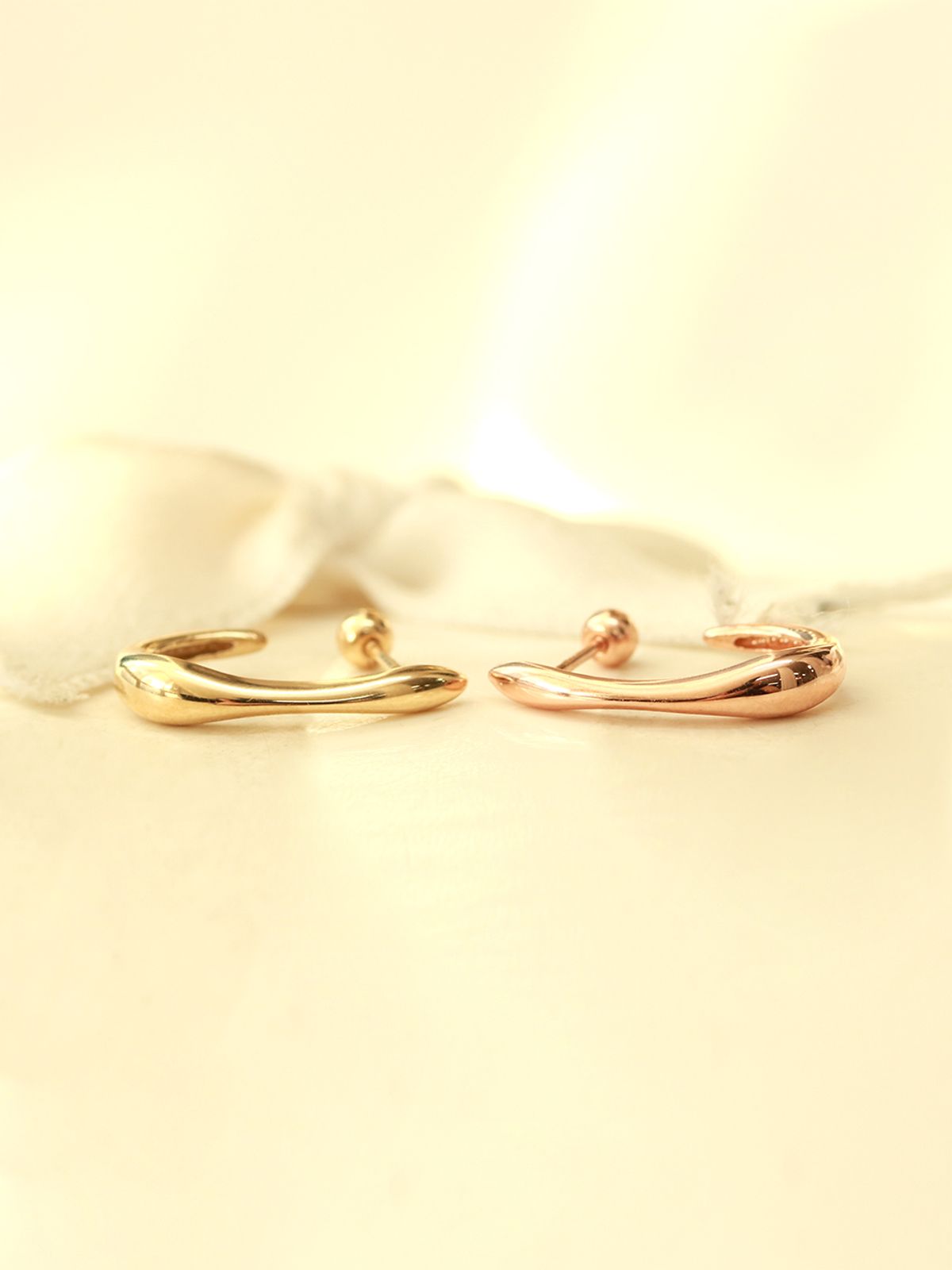 미니멀피어싱(MINIMALPIERCING) 14K 볼드 라인 링피어싱 귀걸이