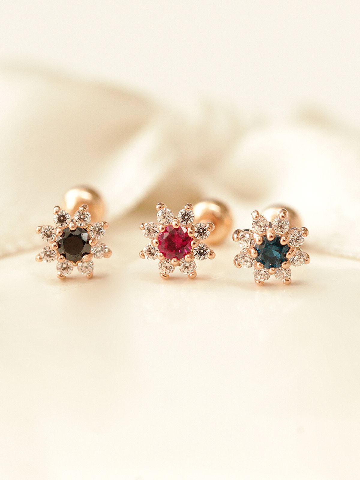 미니멀피어싱(MINIMALPIERCING) 14K 미니 썬플라워 피어싱 귀걸이