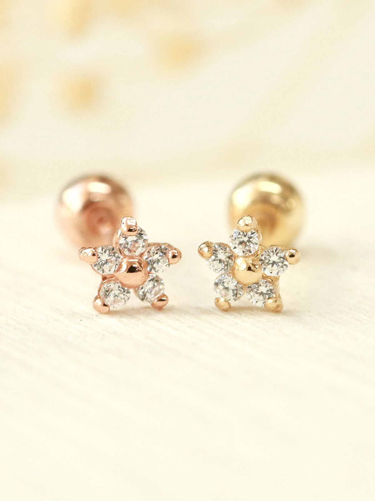 미니멀피어싱(MINIMALPIERCING) 14K 미니미 큐빅 플라워 피어싱 귀걸이